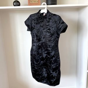 Cute little black Chinese dress